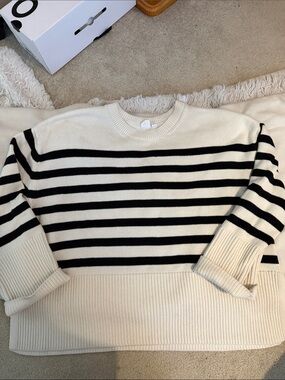 GAP Ivory Crewneck Sweater with Black Stripes